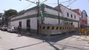 Alcaldía trabaja en la recuperación de espacios urbanos y retiró las calaminas colocadas en las aceras