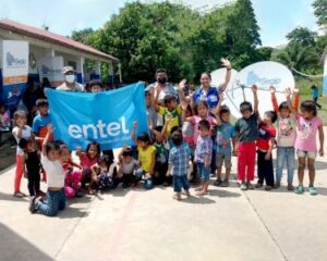 Internet satelital de ENTEL apoyará labor de brigadas móviles integrales en el TIPNIS