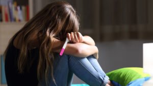 Autoridades investigan embarazo de una menor de 13 años