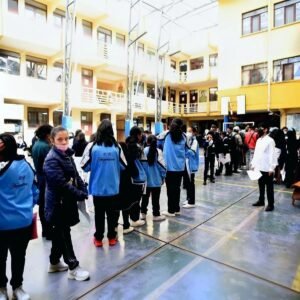 Confirman el retorno a clases presenciales para el próximo lunes bajo el esquema de horario de invierno