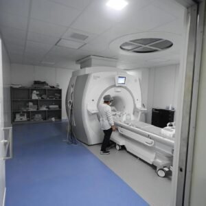 Hospital San Juan de Dios fortalece sus cirugías de alta complejidad e incorporará moderno equipo de Arco en C