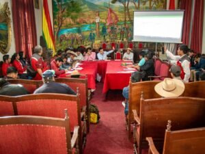 Alcalde Johnny Torres presenta el anteproyecto del POA 2027 con las Subcentrales Campesinas de Cercado