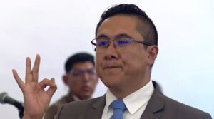Paz posesiona a Christian Andrés Morales como nuevo ministro de Economía