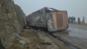 Idif realizó tres autopsias a fallecidos y valoraciones médicas a 10 heridos del accidente del bus Padcaya