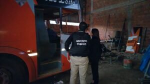 Fiscalía ejecuta allanamientos para esclarecer accidente de la flota Padcaya
