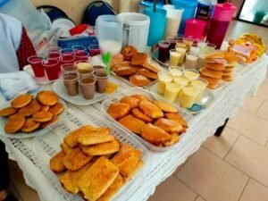 Garantizan el desayuno escolar en Cercado tras reajustar la distribución sin afectar la calidad nutricional