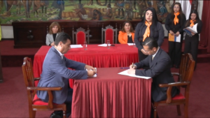 Tarija impulsa la modernización con la firma de un convenio de cedulación digital entre el SEGIP, municipios y universidades