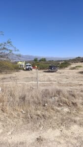 Milagro en la pista: la rápida acción coordinada salva a tres tripulantes tras un accidente aéreo