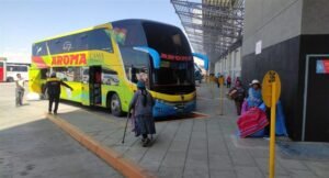 Zamora considera inviable el alza del 45% en pasajes interdepartamentales