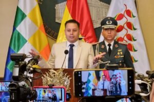 Edmand Lara sobre el Gobierno de Paz: “Este barco se está hundiendo”