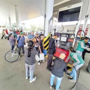 Falta de gasolina persiste, pero veto a bidones y filtros al B-SISA reducen la especulación